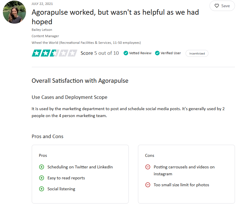 A Screenshot of a Customer Review About Using Agorapulse